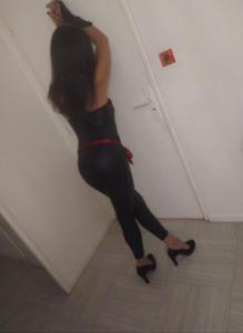 Reine domina cherche lecheur et cul a defoncer 